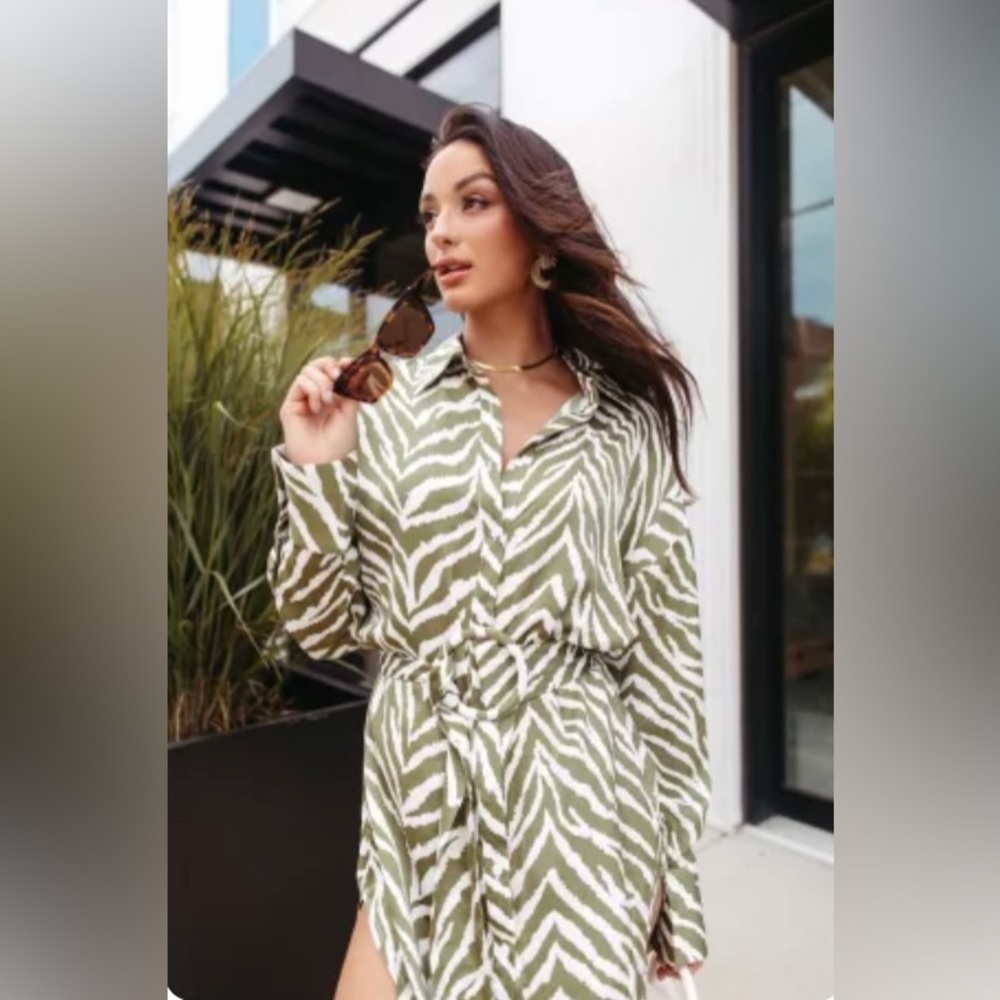 Kittenish Green & White Animal Print Tie Dress
